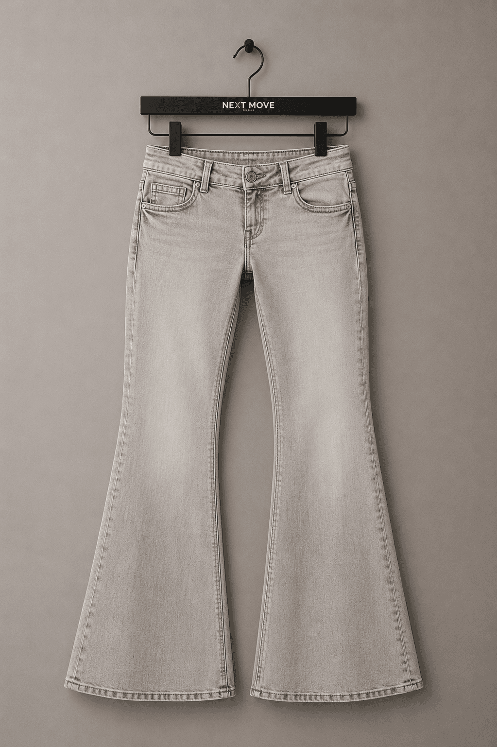 Flared Low-Waist Jeans