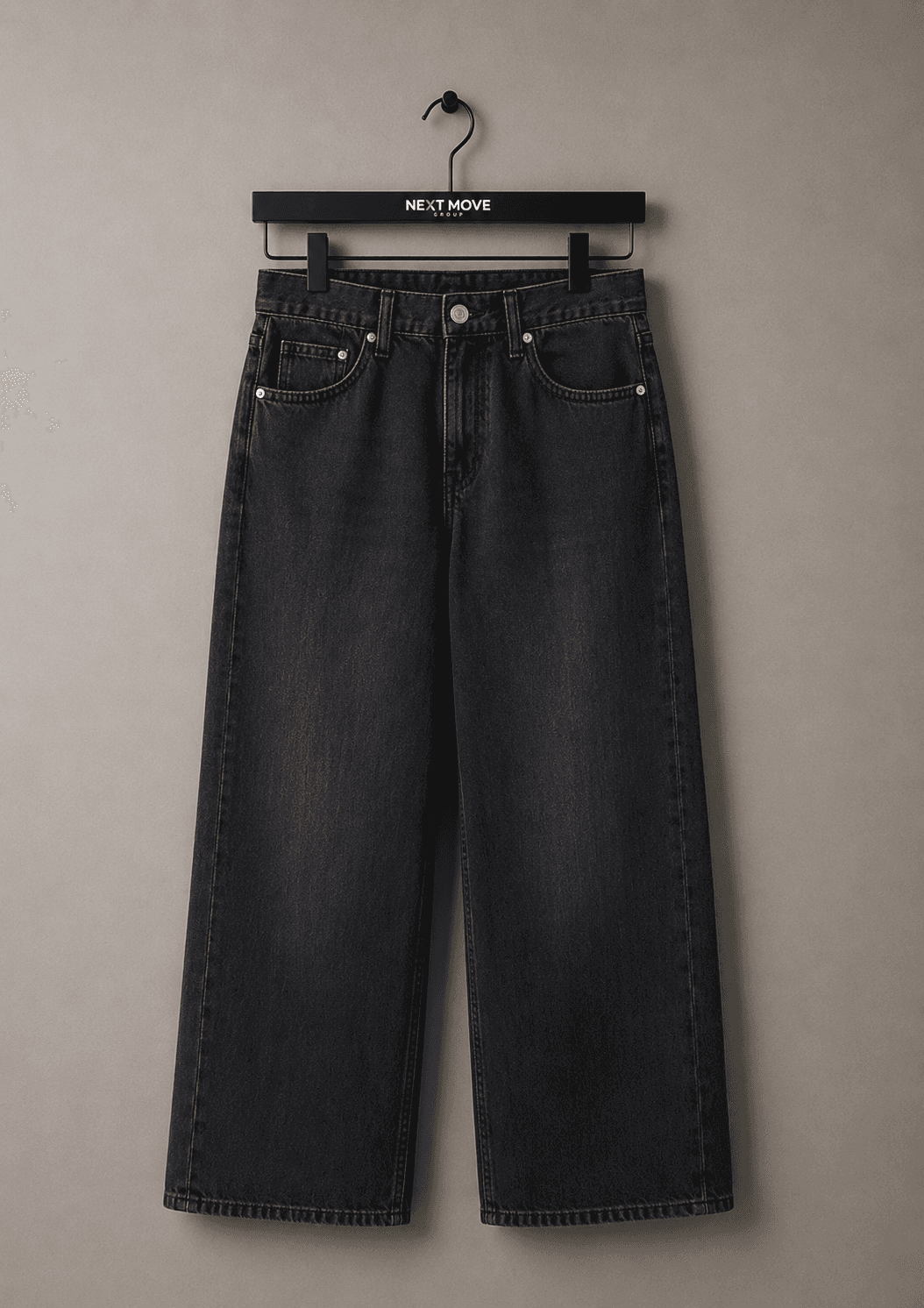 Loose Fit Jeans